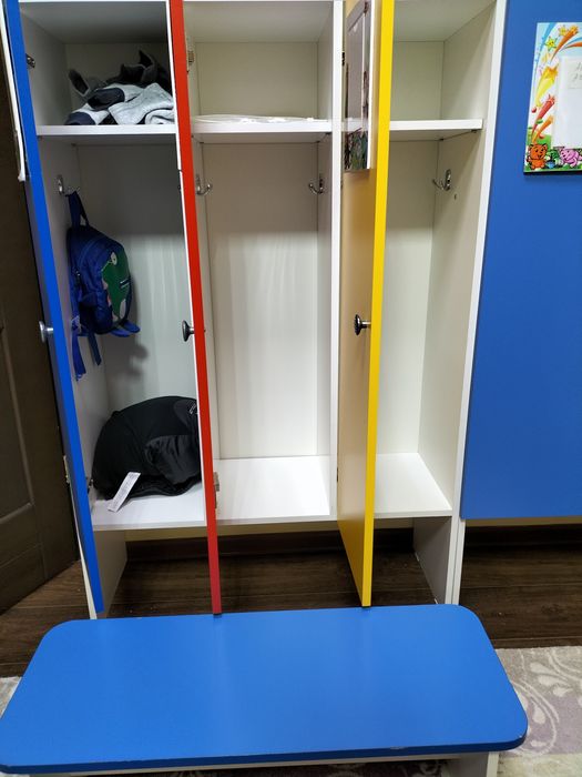 Продам детский стул, шкаф с лавочки