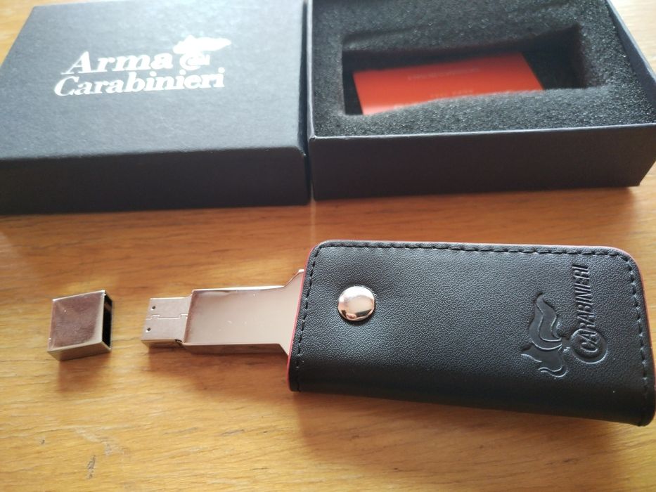 Нова Usb flash drive 29gb