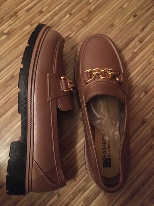 Женские Лоферы 39 р