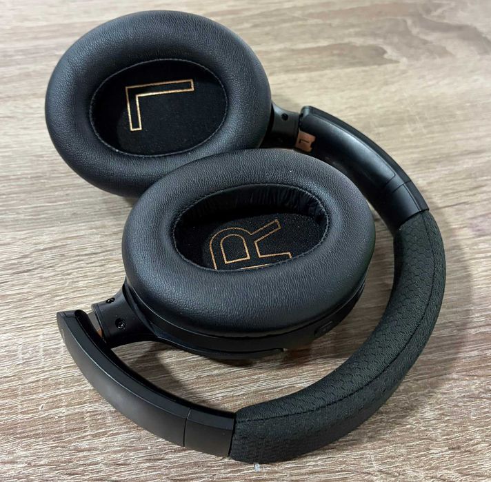 Безжични слушалки Creative Zen Hybrid Pro