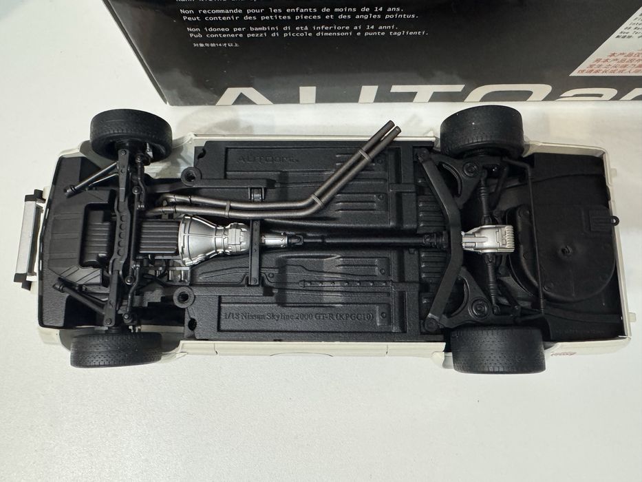 Модель 1/18 масштаб ( AUTOart )