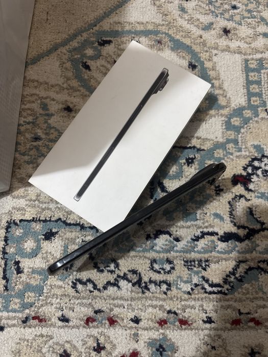 Продам iPhone Air 17