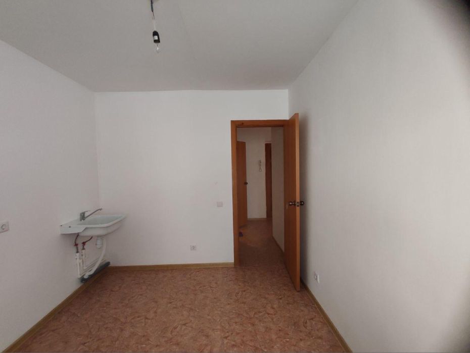 Продается 2 х комнатная квартира