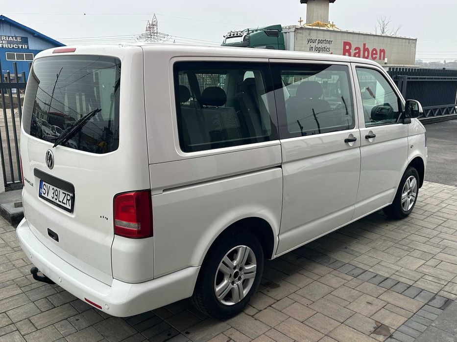 VW T5 Caravelle 2,0 tdi 2012 8 locuri accept variante !