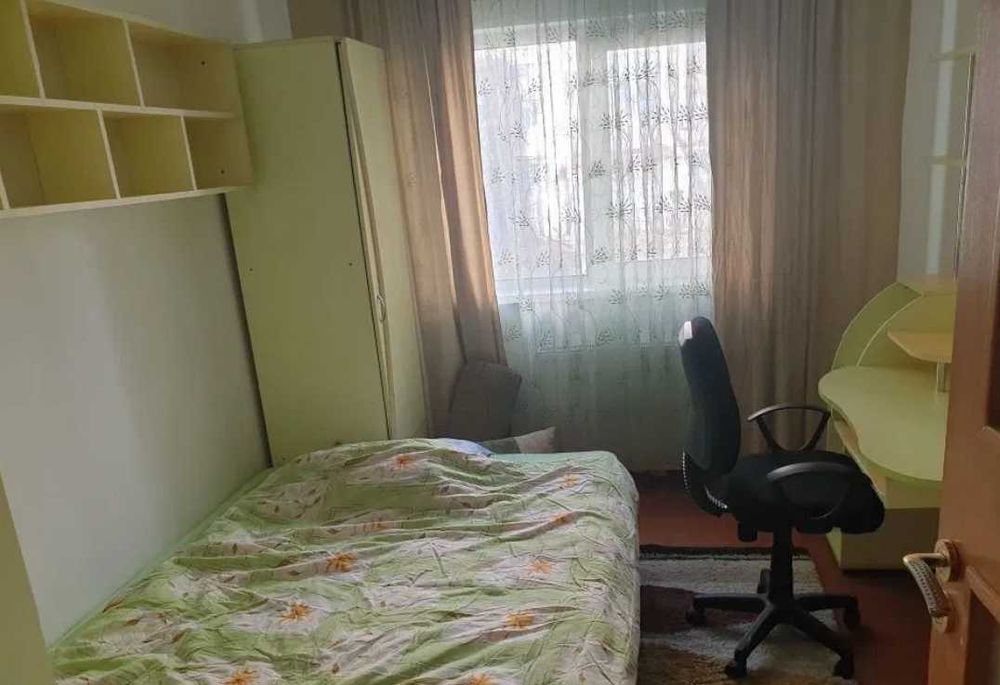 Дава се под наем Тристаен апартамент в Пловдив, Кършияка - 90 кв.м за 260.1 € - Снимка #5