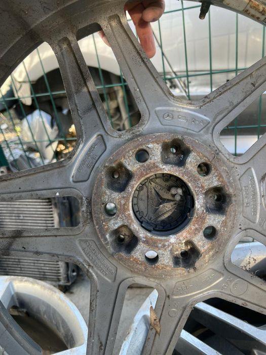 Единични бройки Джанти за Mercedes AMG