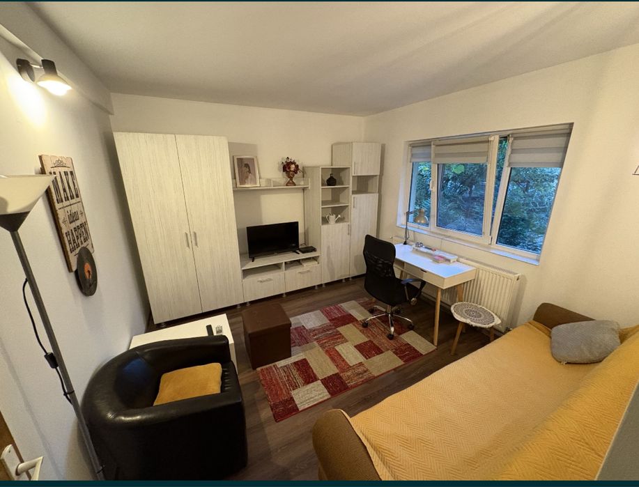 Casa- doua camere- proprietar- pod Bucium