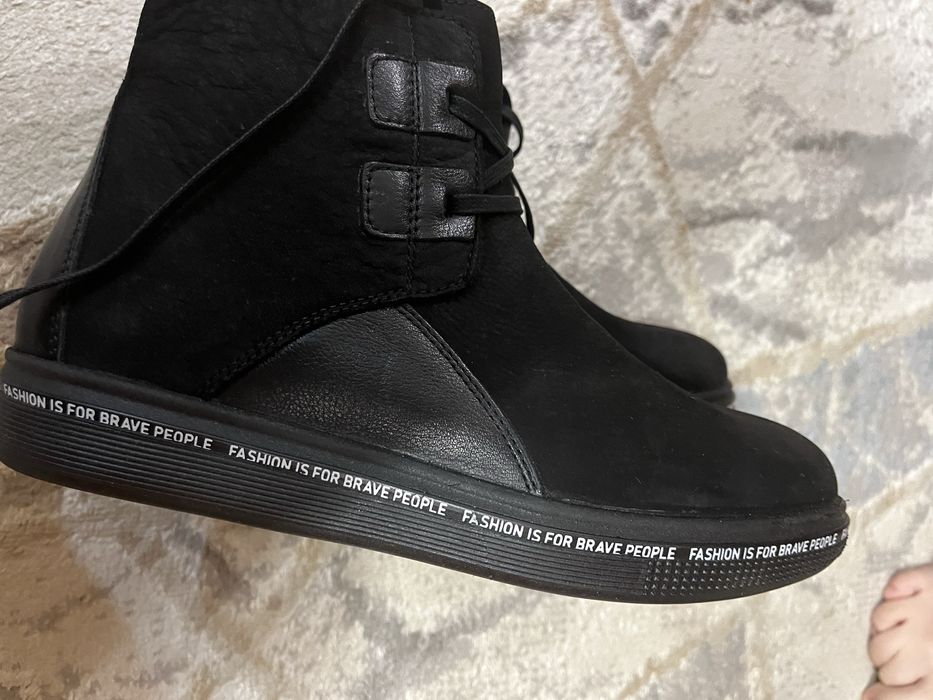 срочно продам обувь