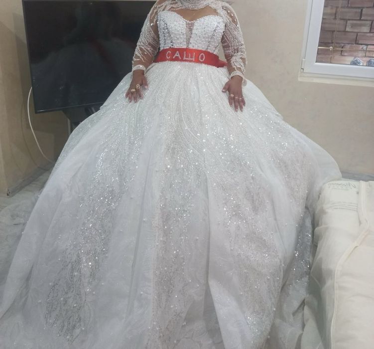 3 сватбени рокли на топ цена със аксесоари !