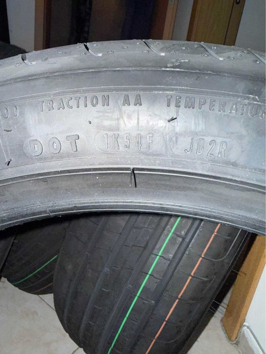 Летни гуми 225 45 r18 F1