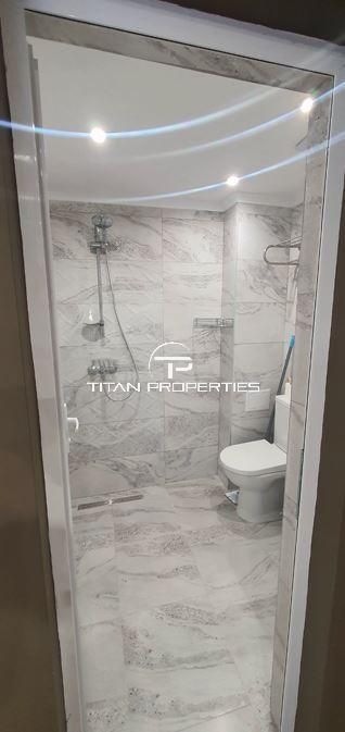 Дава се под наем Едностаен апартамент в Варна, Център - 20 кв.м за 408.51 € - Снимка #3