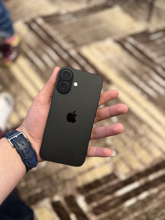 iPhone 16 Black 128gb