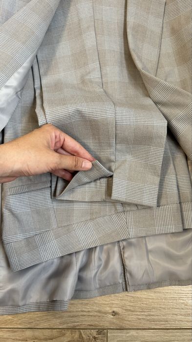 Продам серо-голубой костюм Zara