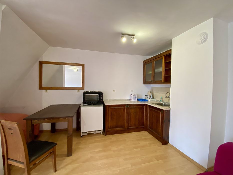 Продава се Многостаен апартамент в Разлог - 169 кв.м за 1000 €/кв.м - Снимка #2