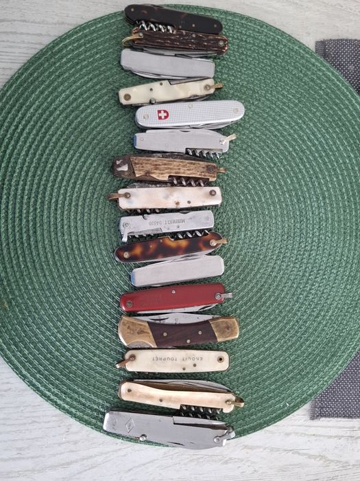 Briceag de colectie.Cutite Swiss,Pradel