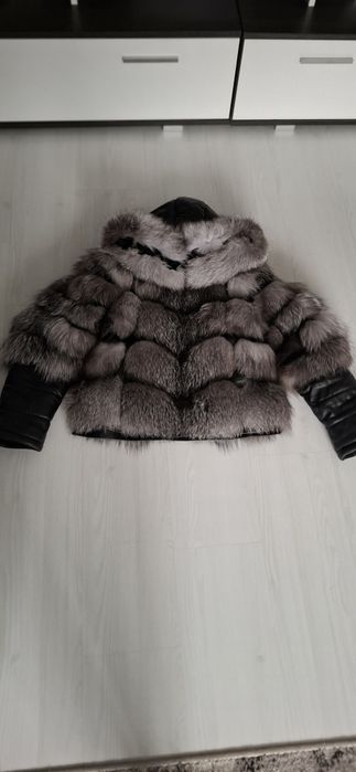 Haina de vulpe polara