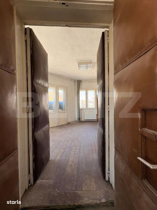 OCAZIE | Spatiu comercial cladire istorica 4 nivele/1200 mp!