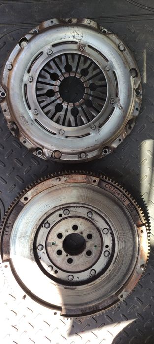 Съединител с Маховик Passat B7 / ПАСАТ Б7