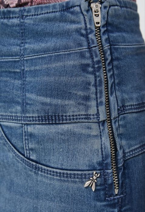 Дънки Patrizia Pepe