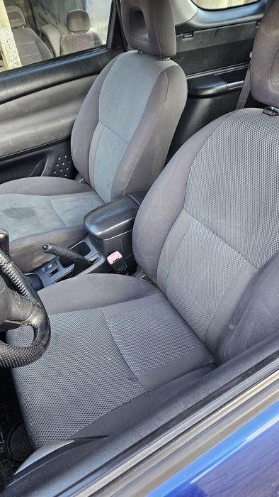 Тойота Рав 4 - 2.0дизел - 116 коня на части