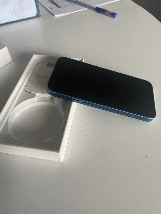 iPhone 13 mini blue 128 GB използван (без зарядно)