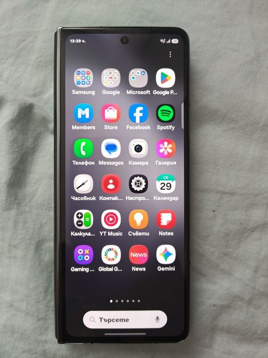Samsung Galaxy Z Fold 5