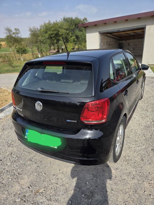 Vând Volkswagen Polo