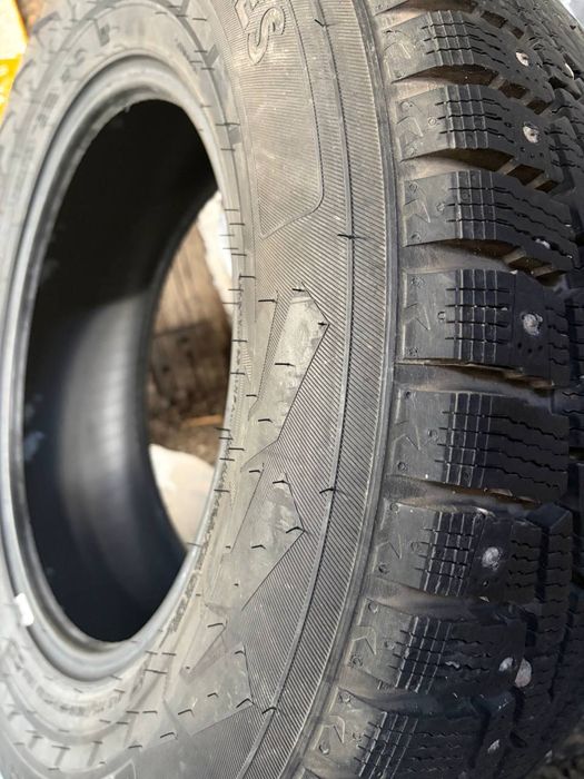 Ikon Tyres (Nokian) Character Ice 7