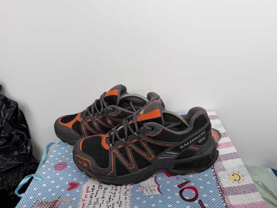 Salomon Gore-Tex''оригинални мъжки туристически обувки 43 номер