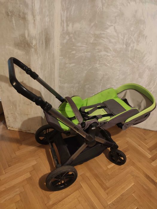 Бебешка количка 2-в-1 Jane Muum със зимен кош Matrix Light 2