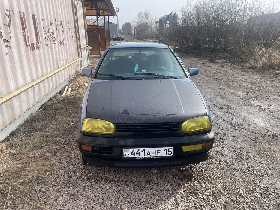 Гольф 3 1993год 1.6 моно
