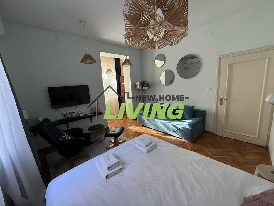 Продава се Тристаен апартамент в Пловдив, Център - 76 кв.м за 3419 €/кв.м - Снимка #9