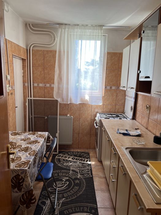 apartament 2camere de inchiriat