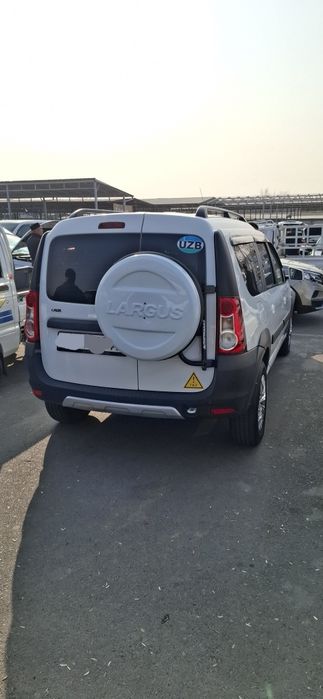 Ларгус крос идеал холатда