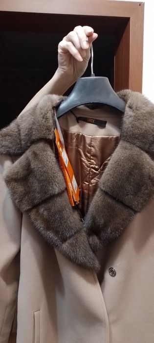 Продам новое пальто