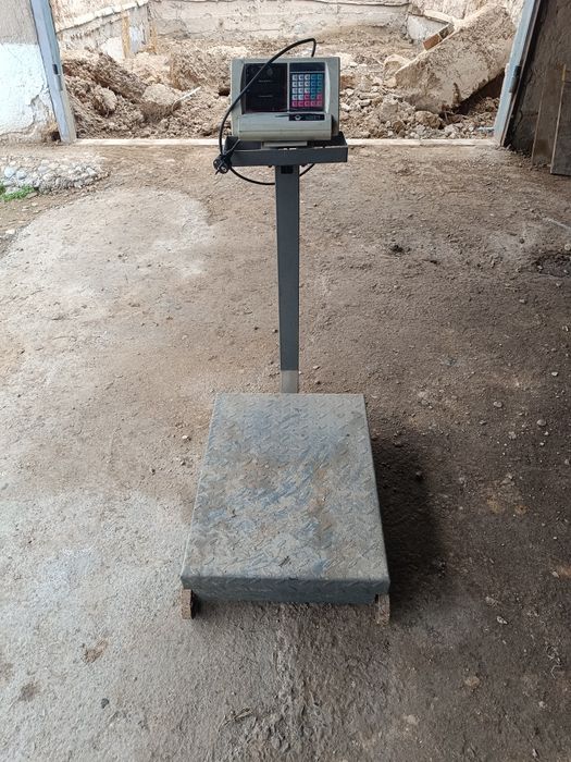 Продам весы в отличном состоянии