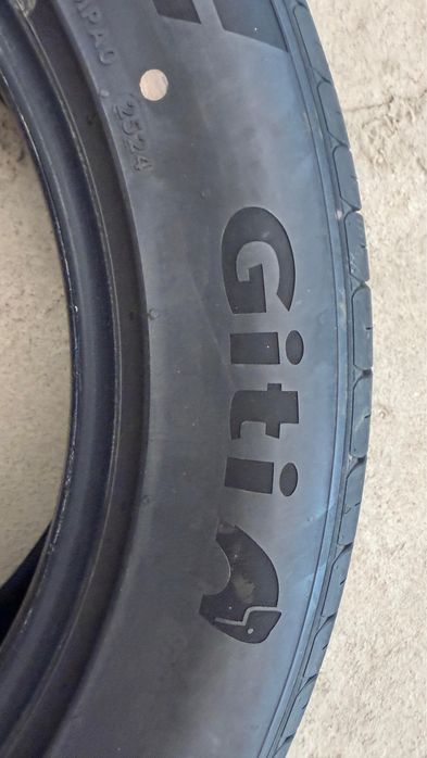 255/55R20 продам комплект резины