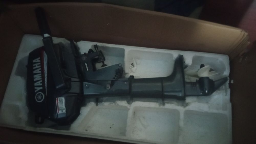 Продам мотор практически новый.