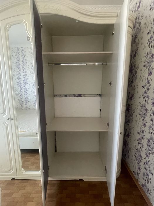 Продам шкаф.