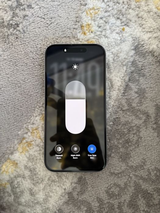 айфон 15 без ремонт