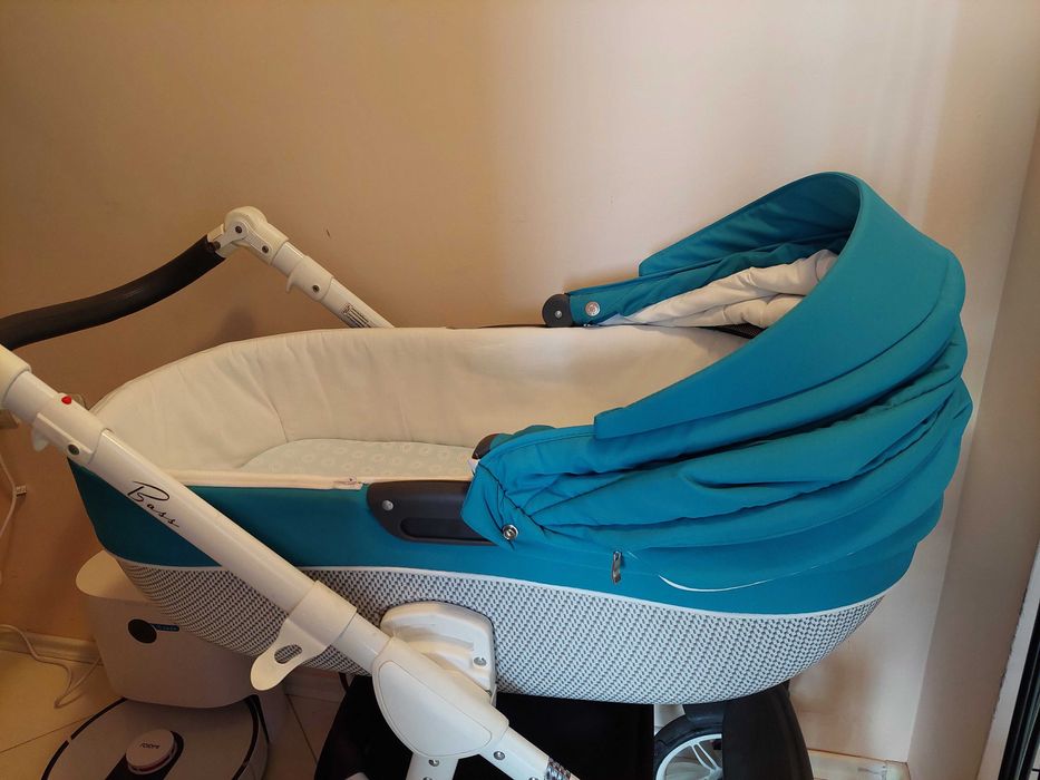 Полска бебешка количка 2 в 1