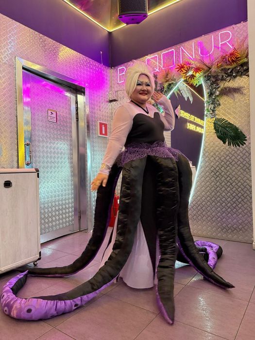 Продам костюм Урсулы