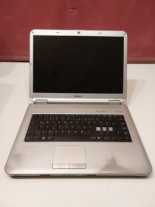 Laptop Sony Vaio PCG -7151M. Citiți anunțul.