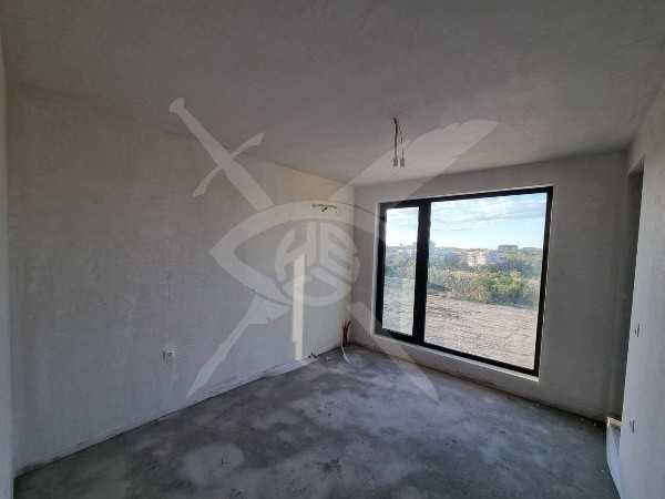 Продава се тристаен апартамент в Тракия! 93544