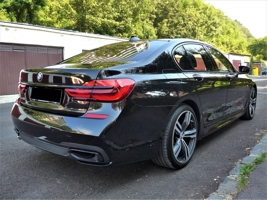 BMW Seria 7.
