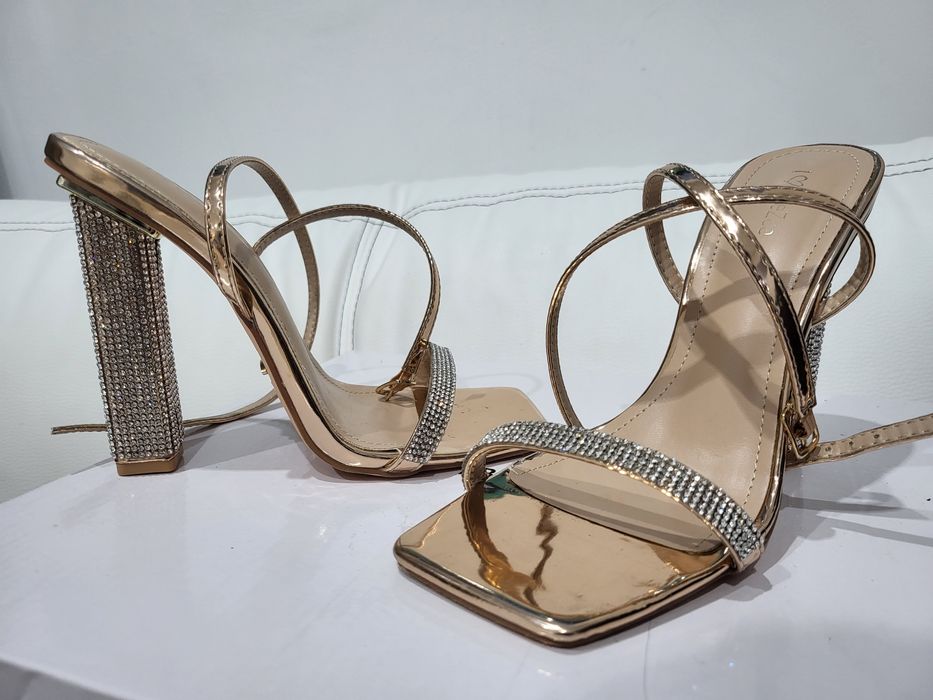 Sandale aurii  mar 37 stralucitoare, deosebite comode