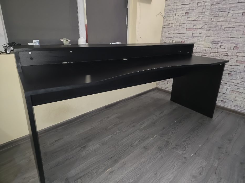 Birou 200cm x 60cm cu dulap incorporat, stare buna