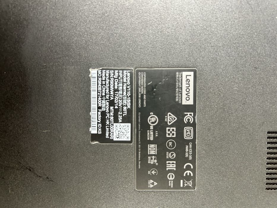 Laptop LENOVO V110-15ISK
