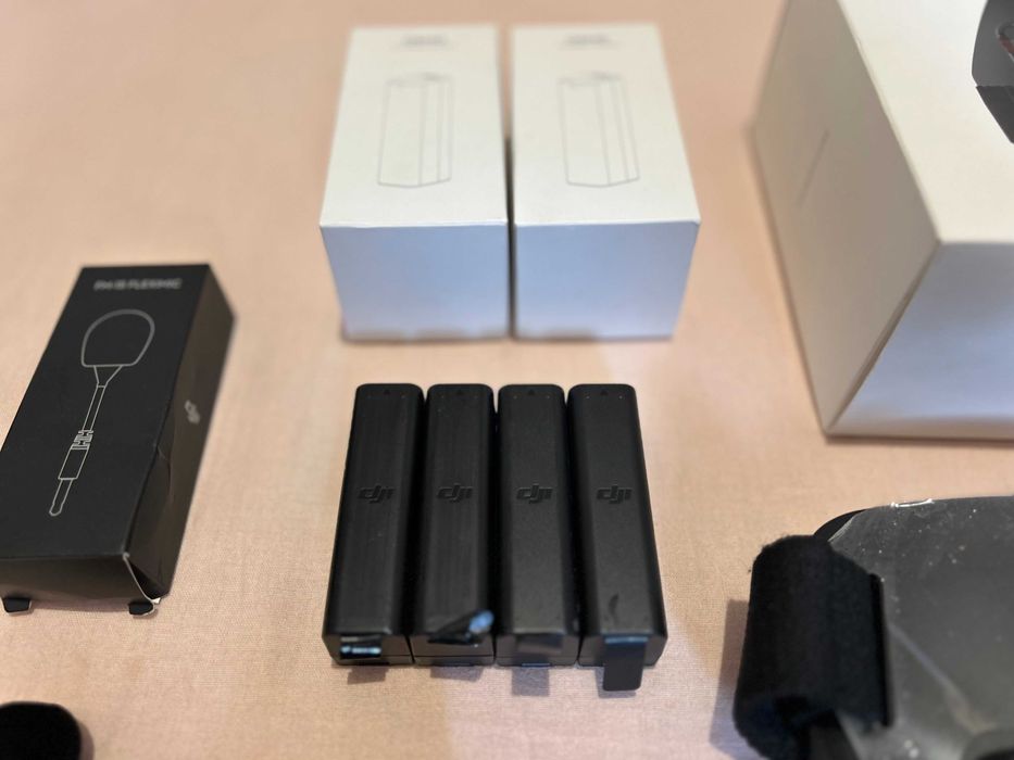 Pachet DJI Osmo Zenmuse X3 cu accessorii.