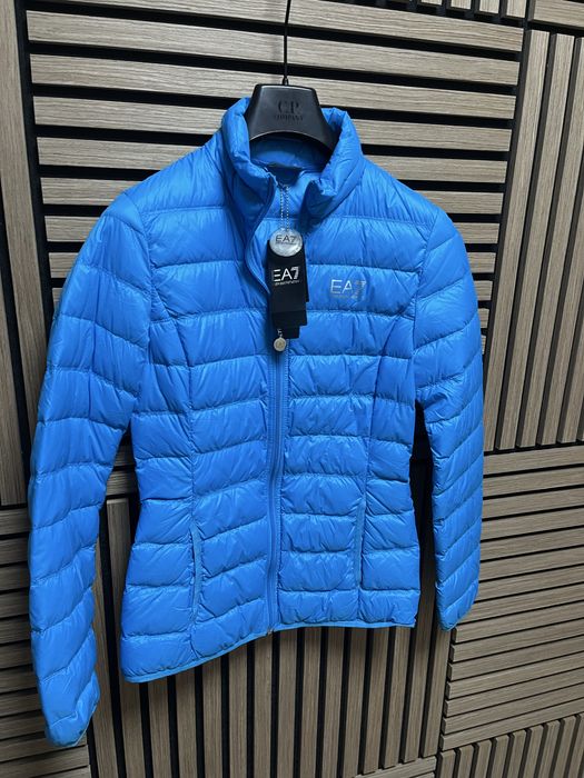 EA7 Emporio Armani -Light Down Jacket -  НОВО преходно яке S/ Оригинал